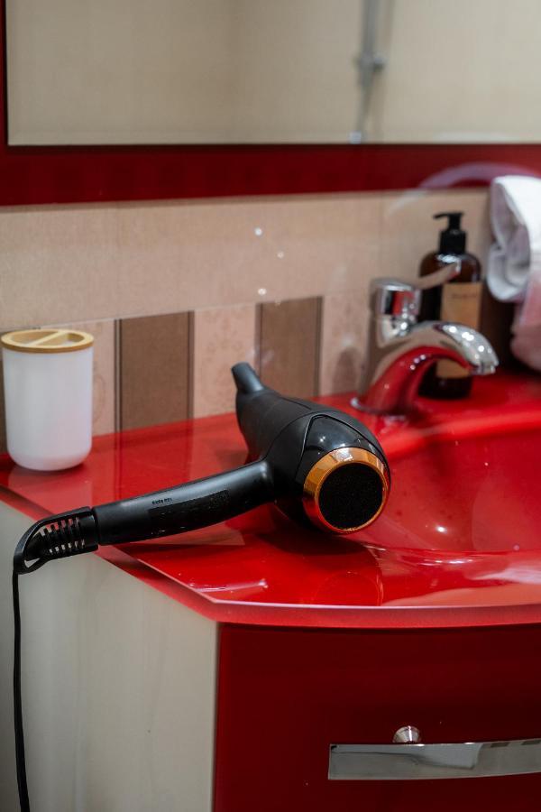 Xo Panoramic Apartment L Jacuzzi L オラデア エクステリア 写真