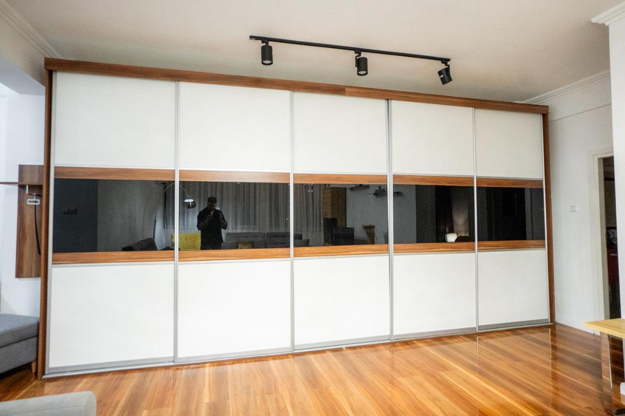 Xo Panoramic Apartment L Jacuzzi L オラデア エクステリア 写真